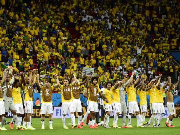 Neymar và Chicharito giúp bóng đá châu Mỹ tiếp tục thăng hoa ảnh 1