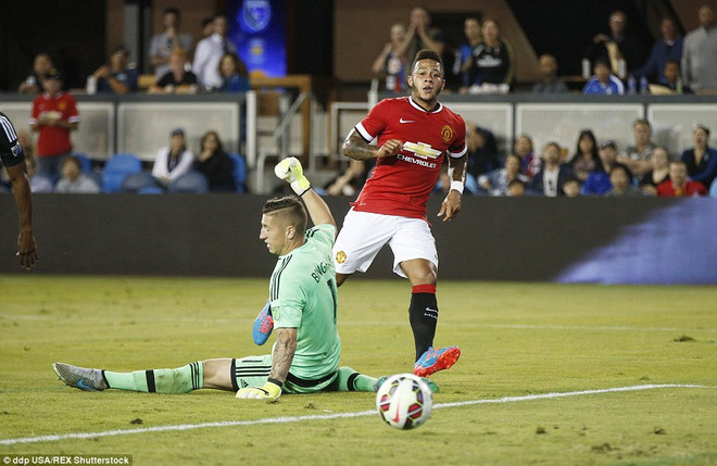 Depay lập công, Manchester United thắng đậm San Jose Earthquakes ảnh 1