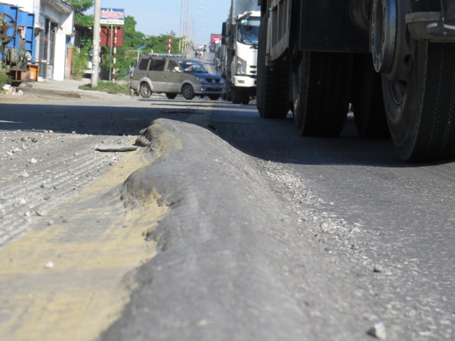Mất 800 tỷ đồng sửa chữa, Quốc lộ 5 vẫn tiếp tục lún sụt ảnh 1