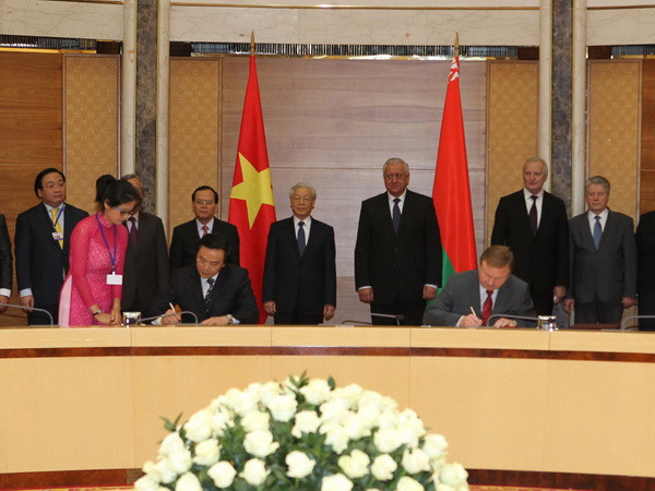 Tương lai tốt đẹp trong quan hệ giữa Việt Nam với Nga và Belarus ảnh 1