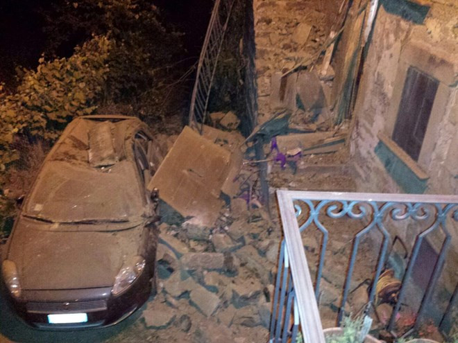 Động đất mạnh tại Italy phá hủy "một nửa thị trấn Amatrice" ảnh 1