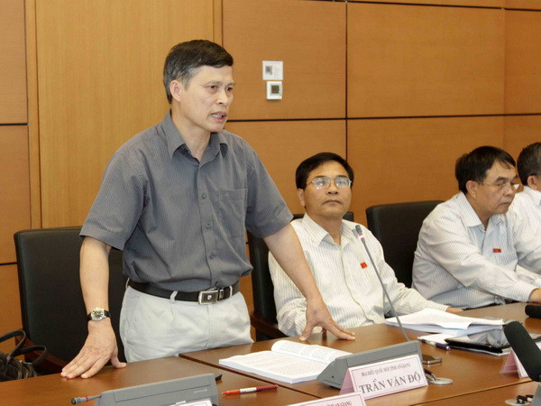 Đại biểu Quốc hội thảo luận dự án Bộ luật hình sự (sửa đổi) ảnh 1