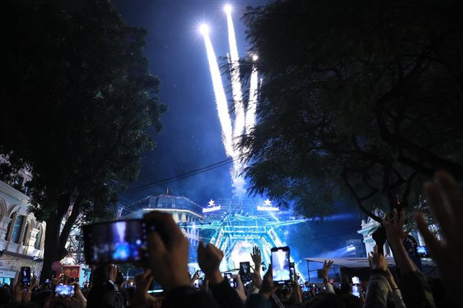 Hà Nội hút 208.000 khách trong 3 ngày với các tour du lịch hấp dẫn ảnh 1