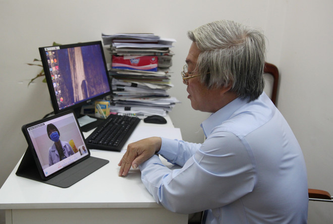 Khám bệnh từ xa - giải pháp hữu hiệu chăm sóc sức khỏe cộng đồng ảnh 1