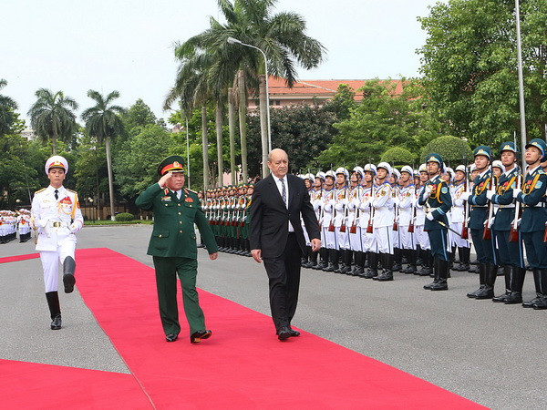 Việt Nam-Pháp: Tăng cường quan hệ hợp tác quốc phòng ảnh 1