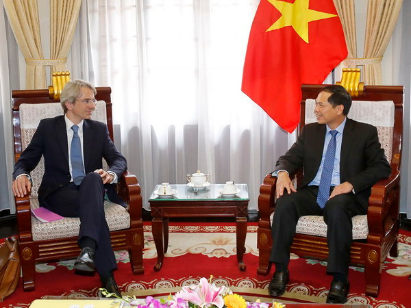 Pháp cam kết ủng hộ Việt Nam tăng cường quan hệ toàn diện với EU ảnh 1