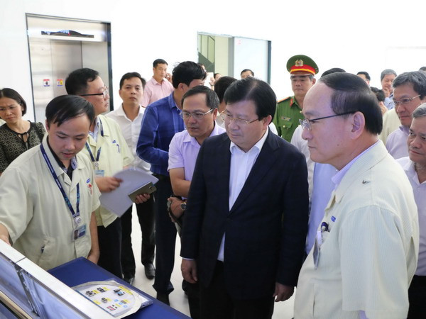 Phó Thủ tướng đề nghị Samsung Việt Nam tăng tỷ lệ nội địa hóa ảnh 1