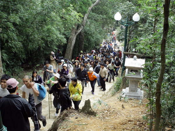 Tập trung phát triển du lịch tâm linh vùng Duyên hải Đông Bắc ảnh 1