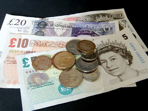 Tình hình tài chính công của Anh vẫn chưa cải thiện ảnh 1