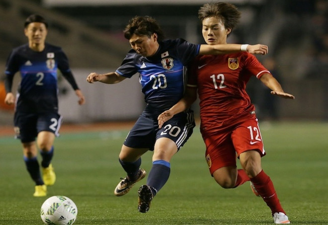 Nhật Bản thua sốc Trung Quốc, Australia đặt 1 chân đến Brazil ảnh 1