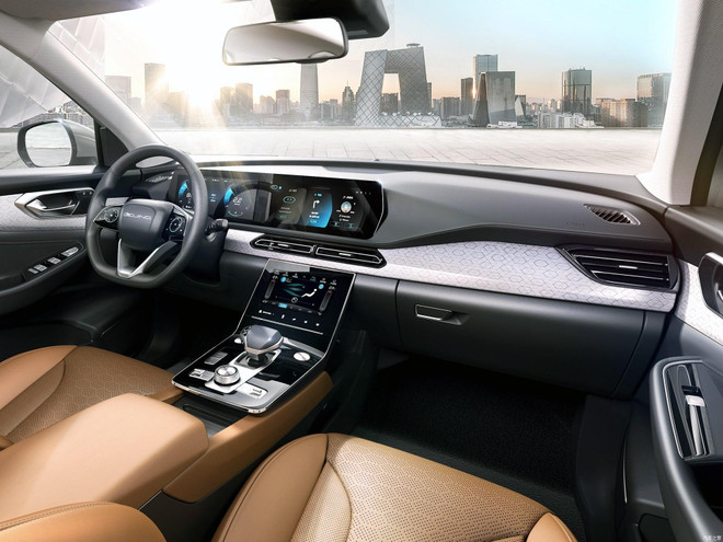 BEIJING X7 có nội thất sang trọng, công nghệ tiện nghi y như các dòng xe "bạc tỷ". (Ảnh nguồn: Chinamobil) Ôtô mang thương hiệu Trung Quốc sẽ 'khuấy đảo' thị trường xe Việt? ảnh 1