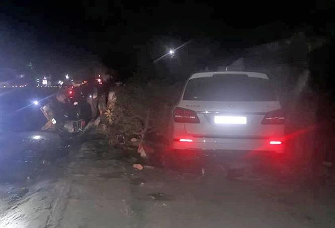 Nghệ An: Ba người thương vong do ôtô đâm trên quốc lộ 1A ảnh 1