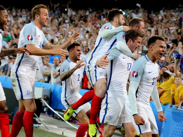 Những lý do khiến tuyển Anh đánh rơi chiến thắng vào phút chót ảnh 1