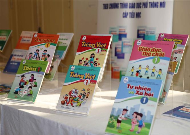 Bộ Giáo dục phê duyệt danh mục sách giáo khoa tiếng Anh lớp 1 ảnh 1