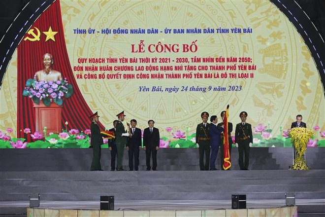 Đưa Yên Bái vào nhóm 5 tỉnh hàng đầu Trung du và Miền núi Bắc Bộ ảnh 2