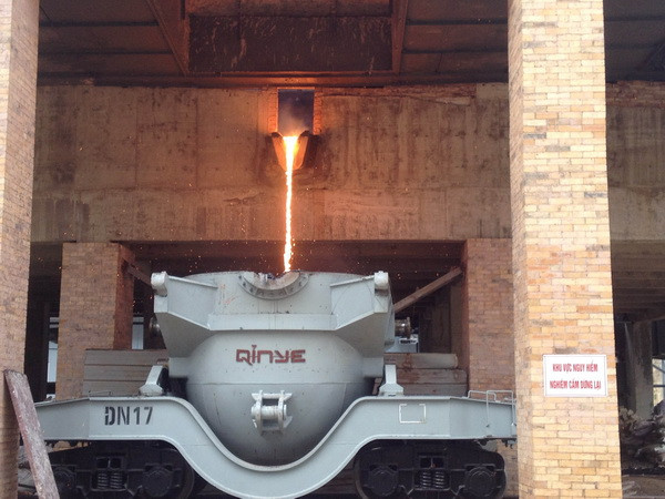 Nguyên nhân vụ nổ lò nấu phôi thép làm 4 người bị bỏng nặng ảnh 1