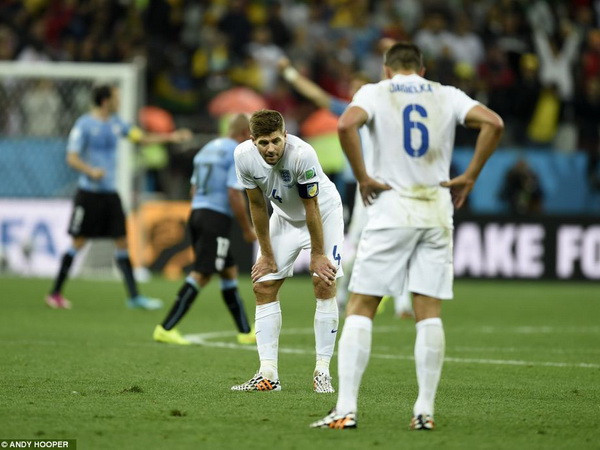 Uruguay - Anh 2-1: "Tam sư" cầu viện đoàn quân Thiên thanh ảnh 1