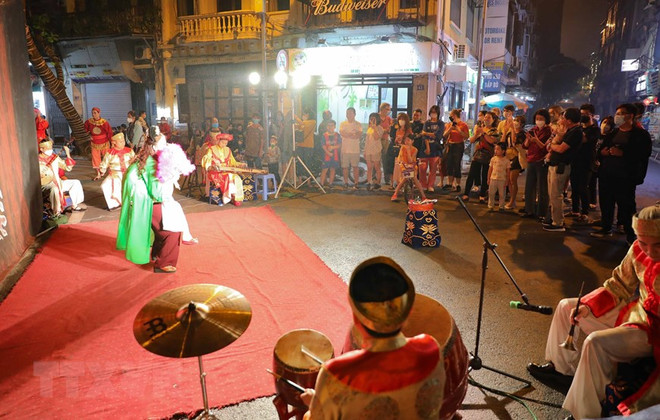 Tổ chức hàng loạt không gian đi bộ tại Hà Nội: Cân nhắc tính hiệu quả ảnh 1