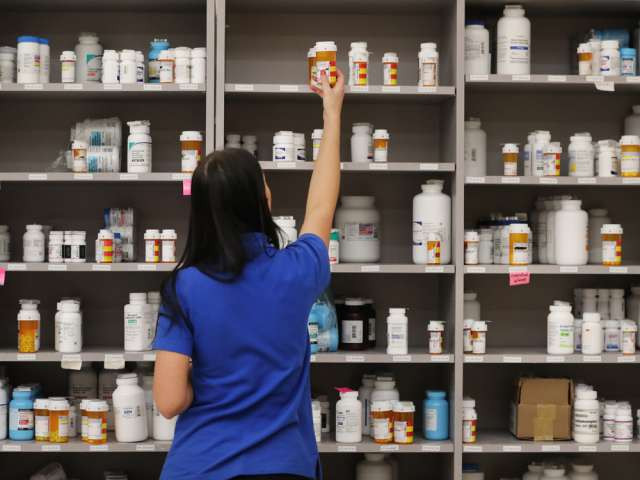 Thêm vấn đề hóc búa trong đàm phán thương mại Mỹ-Canada ảnh 1