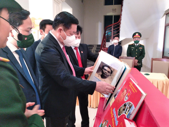 Trao giải cuộc thi 'Võ Nguyên Giáp-Đại tướng của nhân dân' ảnh 2