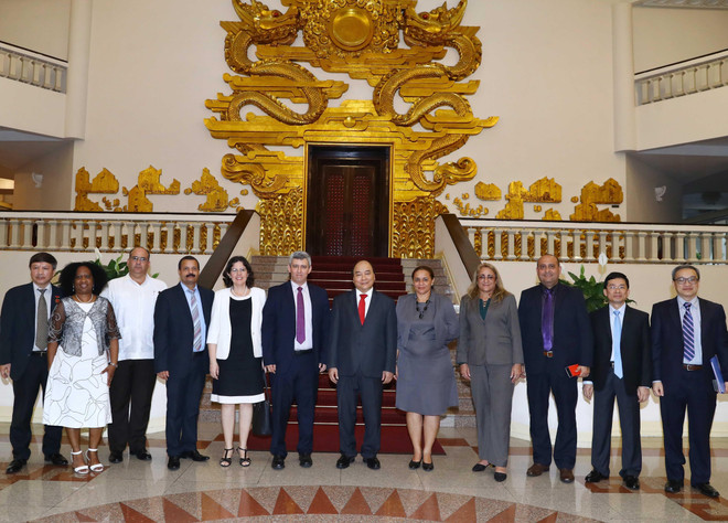 Thủ tướng Nguyễn Xuân Phúc tiếp Bộ trưởng Bộ Truyền thông Cuba ảnh 1