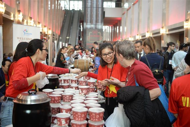 Ẩm thực và sản phẩm mỹ nghệ Việt Nam hút khách ở Thổ Nhĩ Kỳ ảnh 2