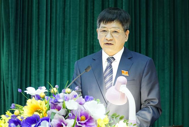Tân Chủ tịch UBND tỉnh Điện Biên Lê Thành Đô. (Ảnh: Xuân Tư/TTXVN) Phê chuẩn việc miễn nhiệm, kết quả bầu Chủ tịch UBND tỉnh Điện Biên ảnh 1