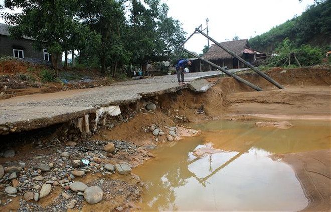 Số ca mắc bệnh Whitmore tăng đột biến trong hai tháng mùa lũ ảnh 1