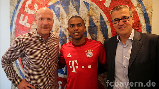 Bayern Munich chiêu mộ thành công chân sút Douglas Costa ảnh 1