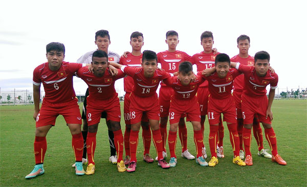 U15 Việt Nam toàn thắng ngày khai mạc giải Nhật Bản​-Mekong 2015 ảnh 1