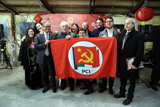 Kiều bào Việt tại các nước náo nức chào đón Tết Đinh Dậu 2017 ảnh 2