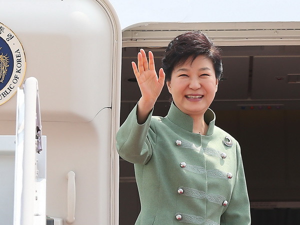 Samsung, Hyundai ký thỏa thuận xây dựng bệnh viện cho Iran ảnh 1