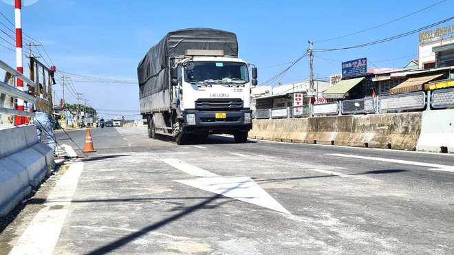 Đồng Nai thông xe cầu vượt Dầu Giây sau nhiều năm lỡ hẹn ảnh 1