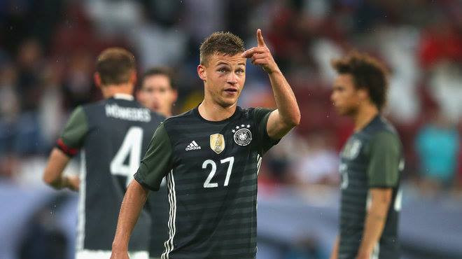 Lộ áo đấu mới của nhà đương kim vô địch thế giới Đức ảnh 10