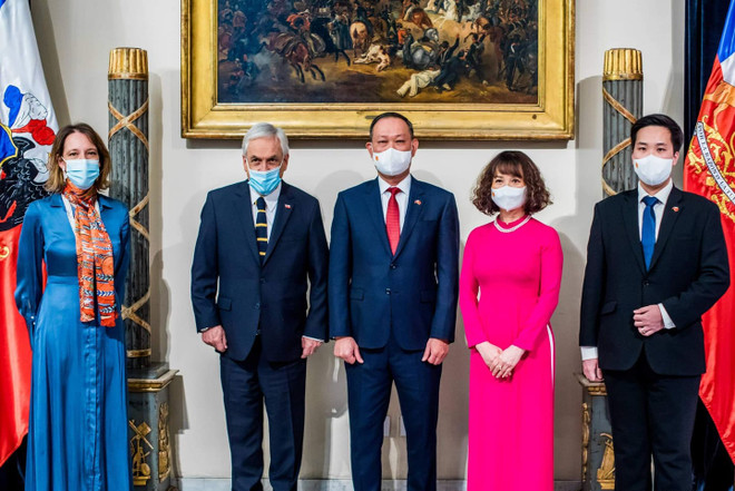 Đại sứ Việt Nam tại Chile Phạm Trường Giang trình Ủy nhiệm thư ảnh 3