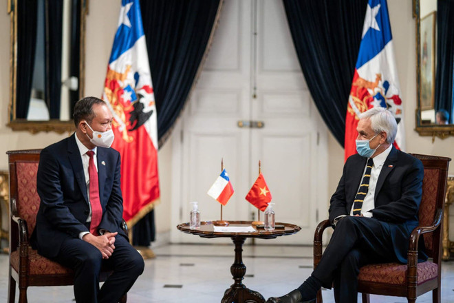 Đại sứ Việt Nam tại Chile Phạm Trường Giang trình Ủy nhiệm thư ảnh 2