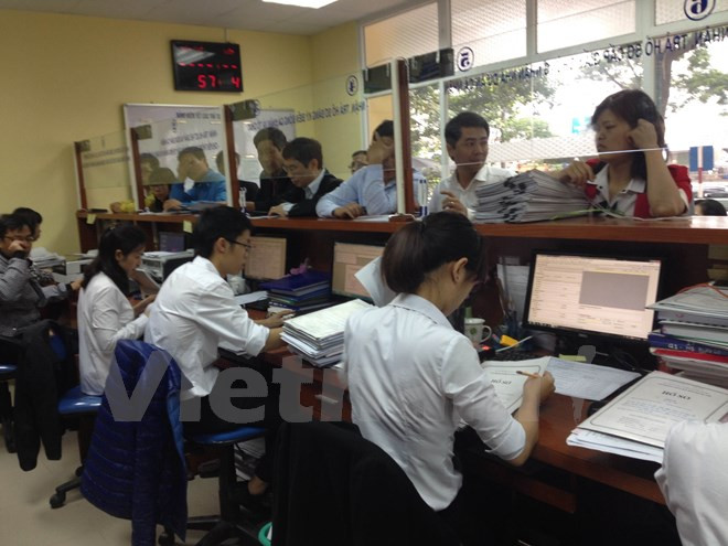 Yêu cầu làm rõ thông tin 44% người dân làm sổ đỏ phải “bôi trơn” ảnh 1