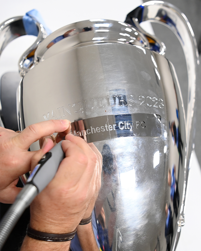 Man City lần đầu vô địch Champions League, hoàn tất 'cú ăn ba' vĩ đại ảnh 2