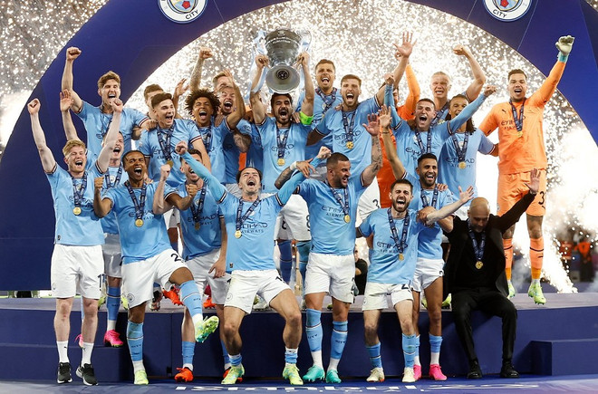 Man City lần đầu vô địch Champions League, hoàn tất 'cú ăn ba' vĩ đại ảnh 1