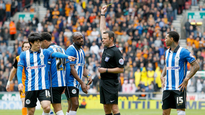 Nhà vô địch FA Cup 2013 chính thức xuống hạng nhì nước Anh ảnh 1