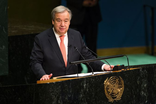 Ông Antonio Guterres phát biểu tại lễ tuyên thệ nhậm chức tân Tổng thư ký Liên hợp quốc ở New York ngày 12/12. (Nguồn: AFP/TTXVN) Cựu Thủ tướng Bồ Đào Nha trở thành Tổng thư ký Liên hợp quốc ảnh 1