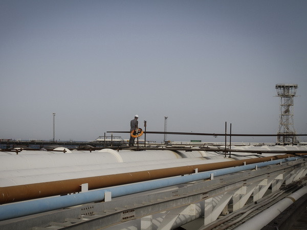 Iran thông qua gói ngân sách giúp định giá dầu ở mức 40USD ảnh 1