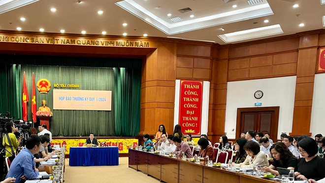 Họp báo thường kỳ quý 1/2024 của Bộ Tài chính, ngày 29/3. (Ảnh: Vietnam+) z5296529850016_3c8718a45b663dd65341cc6b5078c093.jpg