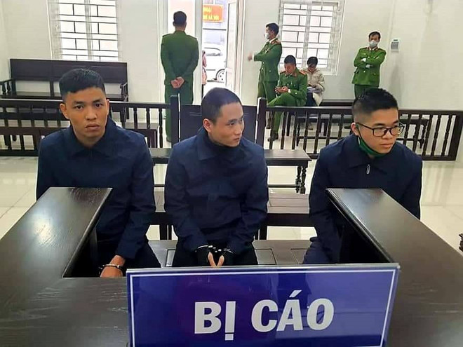 Phạt tù nhóm đối tượng giả danh cán bộ tư pháp lừa đảo hàng tỷ đồng ảnh 1