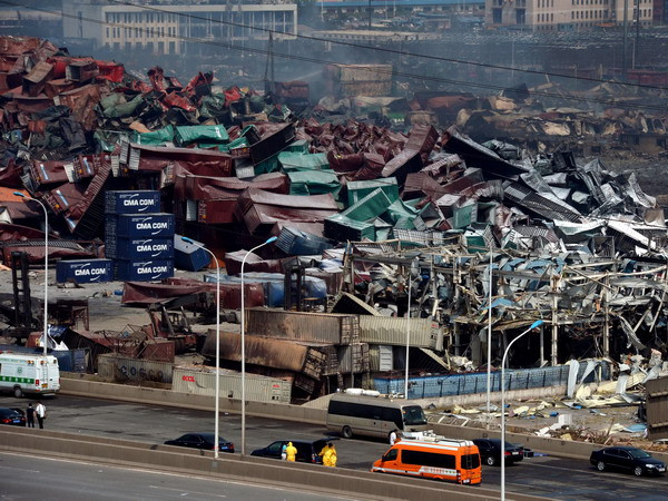 Trung Quốc: Thành phố Thiên Tân tưởng niệm các nạn nhân vụ nổ ảnh 1