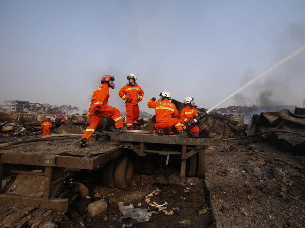 Quốc vụ viện Trung Quốc lập đội điều tra các vụ nổ ở Thiên Tân ảnh 1