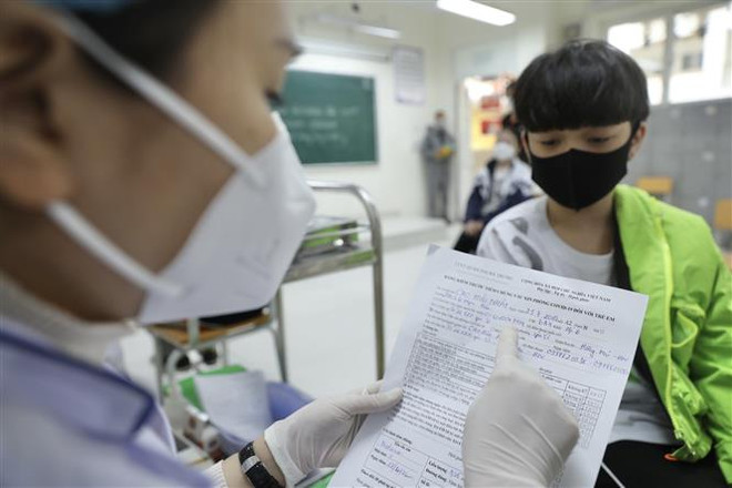 Không được gây khó khăn khi xác nhận hộ chiếu vaccine cho người dân ảnh 1