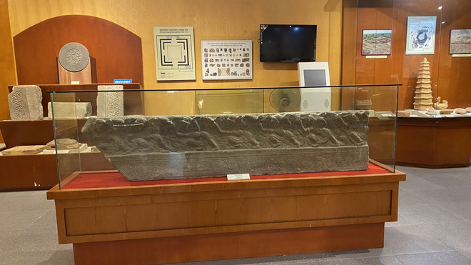 Thành bậc lan can thời Lý - tuyệt tác điêu khắc thủ công thế kỷ 12 ảnh 1