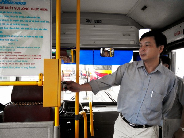 Việt Nam chưa có công ty sản xuất được thẻ xe buýt điện tử ảnh 1