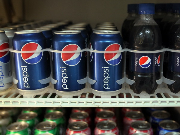 Thành phố lớn đầu tiên tại Mỹ áp thuế đối với nước ngọt ảnh 1